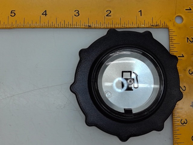 AM117525 - FUEL CAP fits JOHN DEERE | Price: $14.99 to $64.98